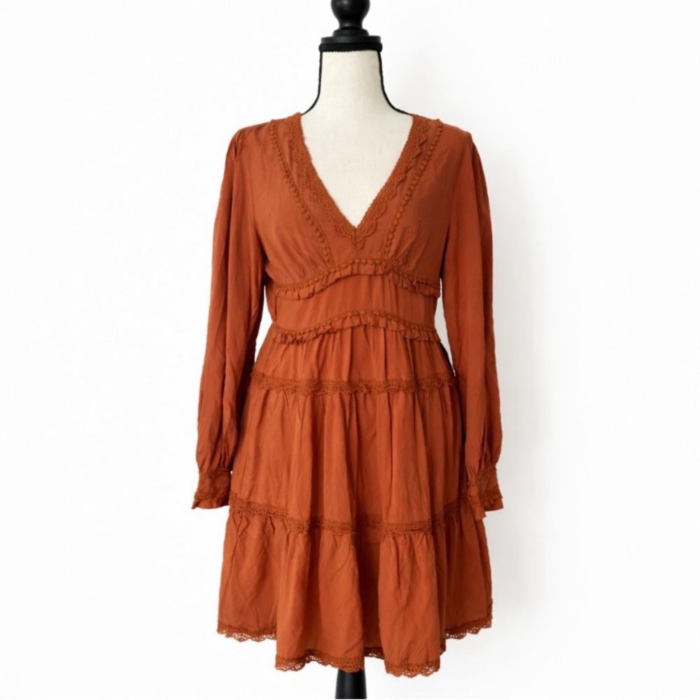 Cottagecore Western Boho Tiered Dress Rust Lace Trim V-Neck Flowy Prairie NWT